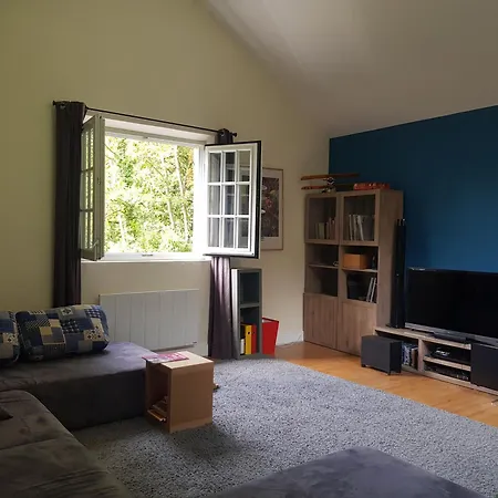 Colin, La Tete Dans Les Bois, A Deux Pas De La Mer, Classee 4 Etoiles