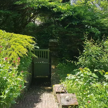 Colin, La Tete Dans Les Bois, A Deux Pas De La Mer, Classee 4 Etoiles Nyaraló Yport