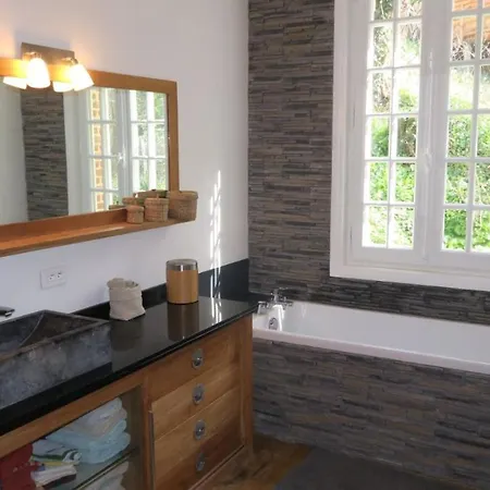 Hébergement de vacances Colin, La Tête Dans Les Bois, à Deux Pas De La Mer, Classée 4 étoiles Yport